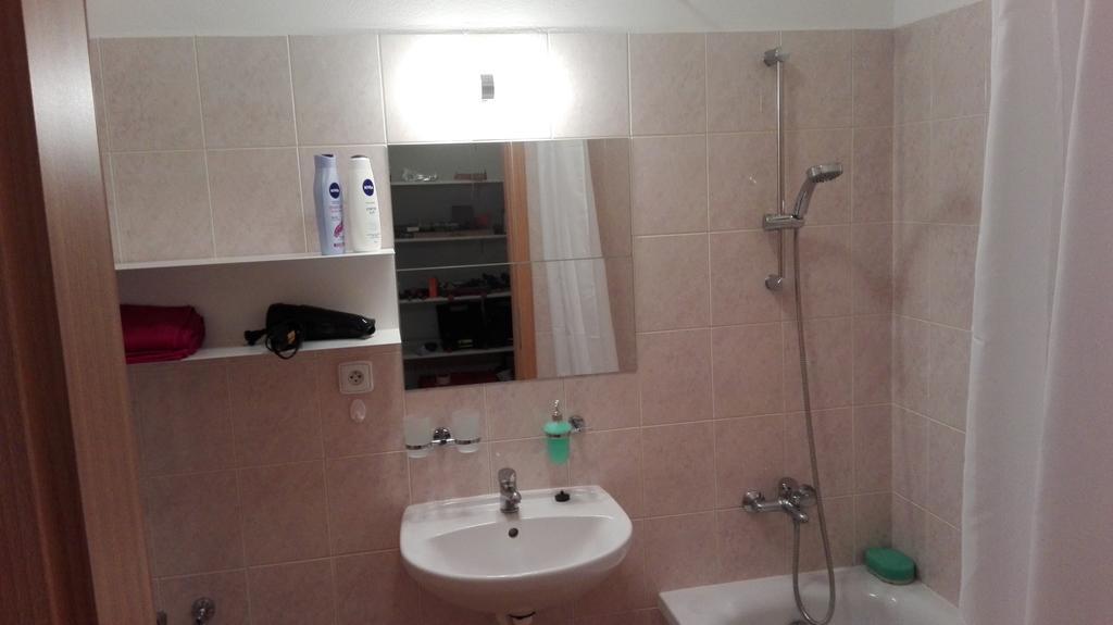 Apartman Jarosova Зноймо Экстерьер фото