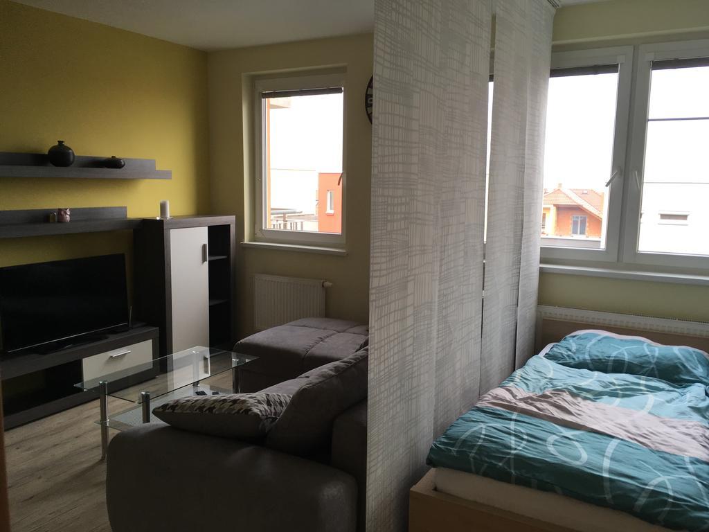 Apartman Jarosova Зноймо Экстерьер фото